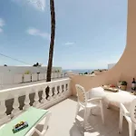Vistamar Americas 아데제